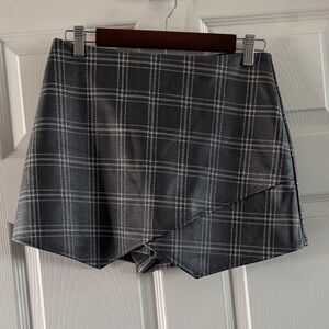 Blue Blush Charcoal Plaid Skort
